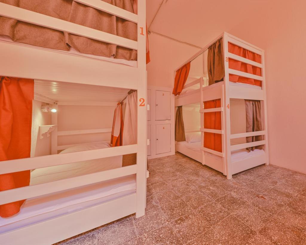 Macarena Hostel ฟลอเรส ภายนอก รูปภาพ