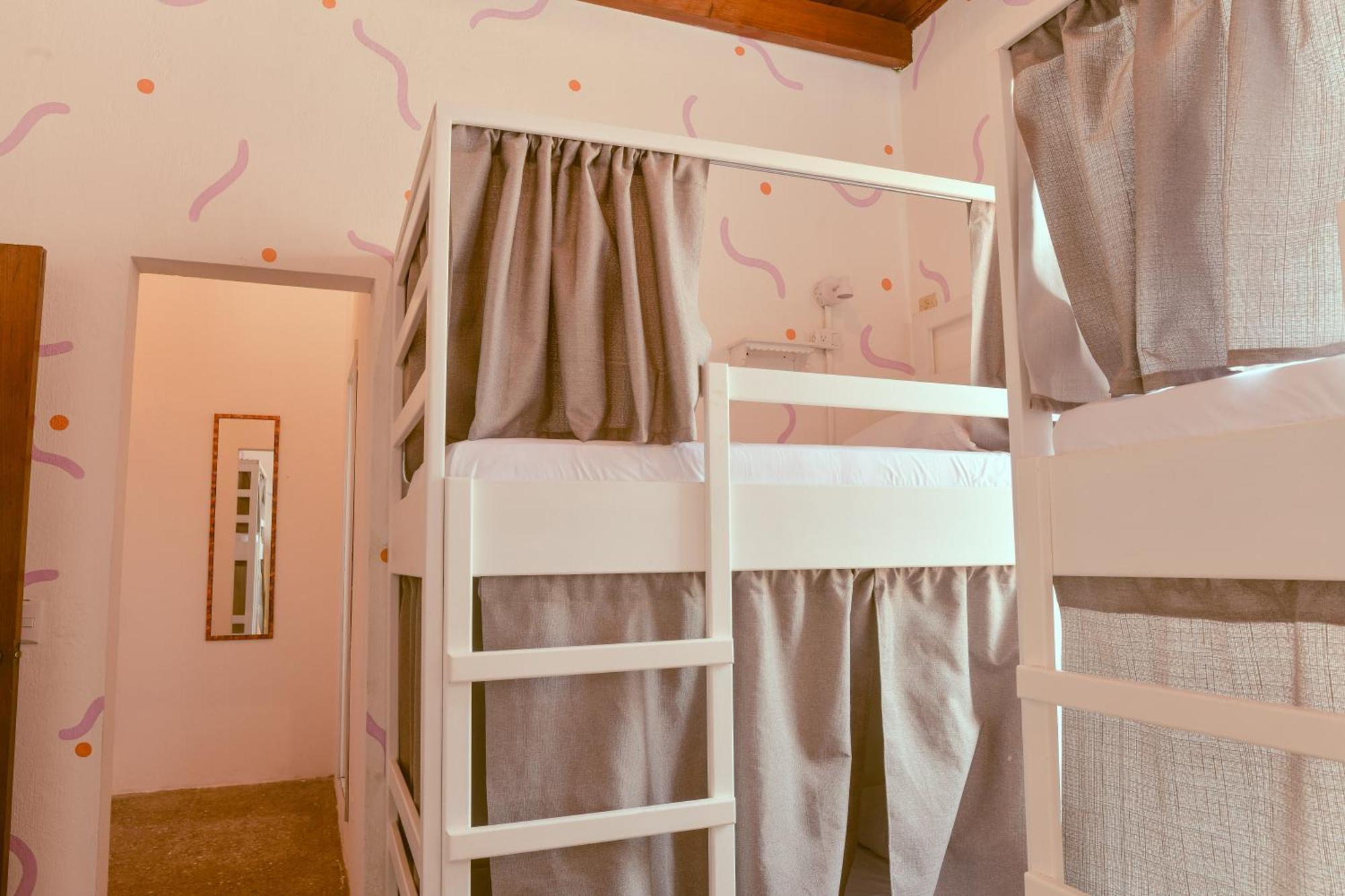 Macarena Hostel ฟลอเรส ภายนอก รูปภาพ