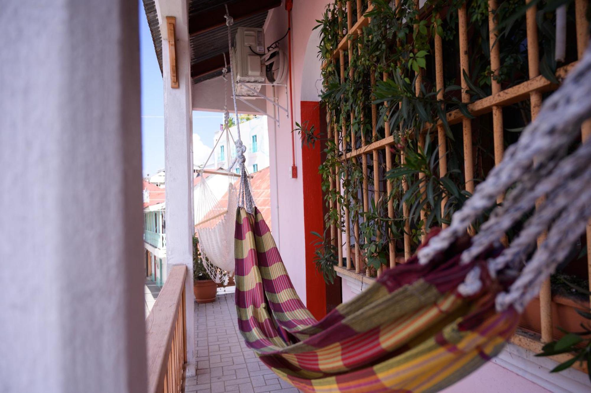 Macarena Hostel ฟลอเรส ภายนอก รูปภาพ